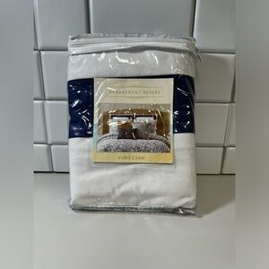 Oceanfront Resort Euro Sham